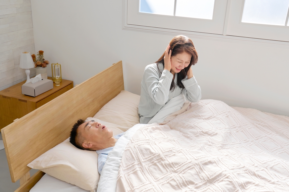 打鼻鼾